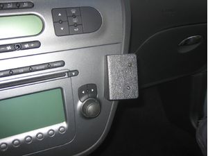 Brodit ProClip rögzítőkonzol a Seat Leon 06-12
