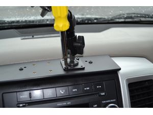 Brodit ProClip rögzítő konzol a Dodge Ram Pick Up 1500 13-18